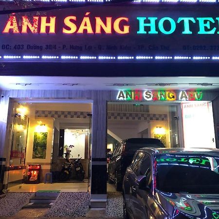 Khach San Anh Sang Hotel Кан То Екстериор снимка