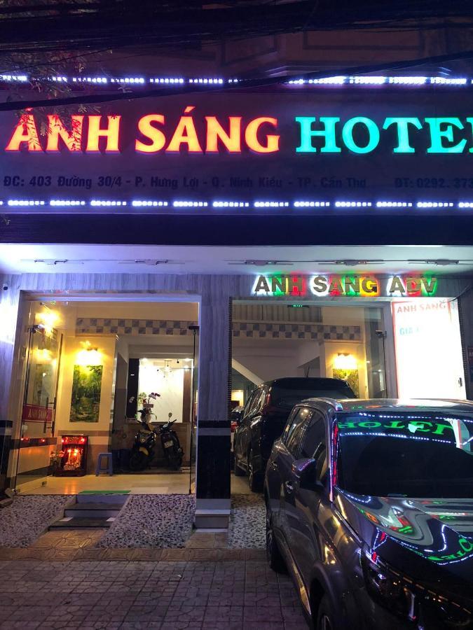 Khach San Anh Sang Hotel Кан То Екстериор снимка